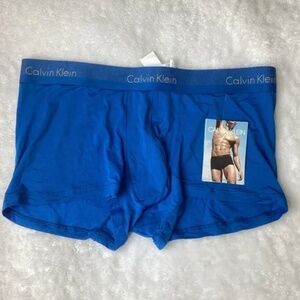 Brand New Calvin Klein Light Trunk mens lg